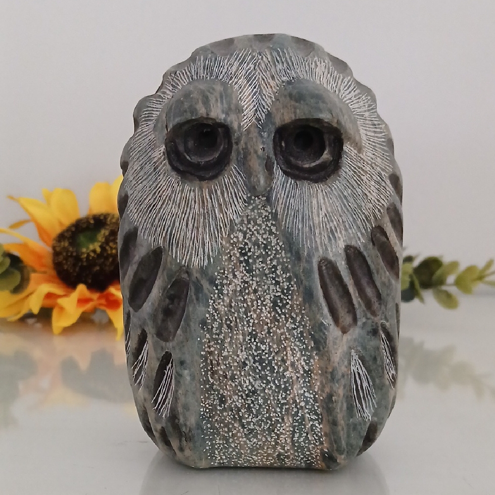 Glenn Heath 1997 Hand Carved Soapstone Owl Sculpture 4.75" Vintage Figurine
